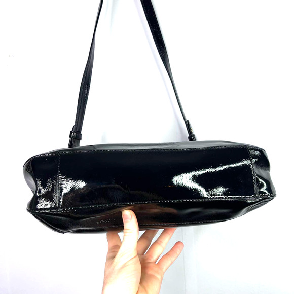 Milly Black Patent Leather Crossbody Purse Shoulder Bag Gold Chain Magnetic - Picture 3 of 8